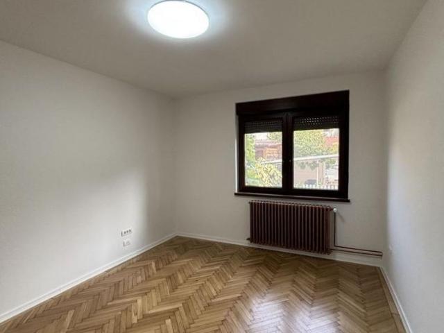 Apartament generos 3 camere,la casa,zona Bogdanestilor