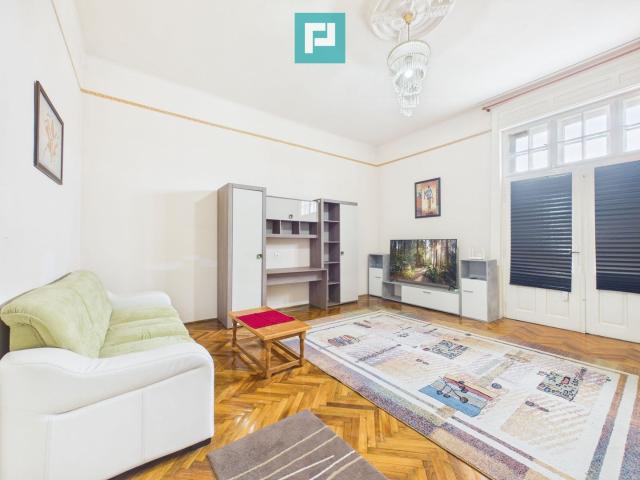 Apartament generos cu 3 camere Zona Centrala