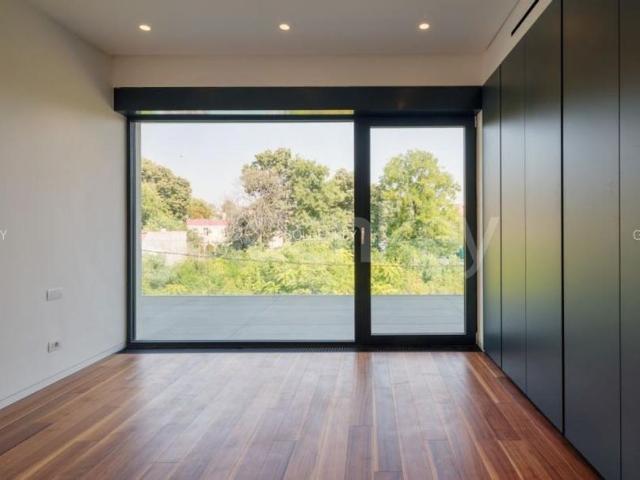 Apartament generos cu 5 camere | finisaje si locatie premium