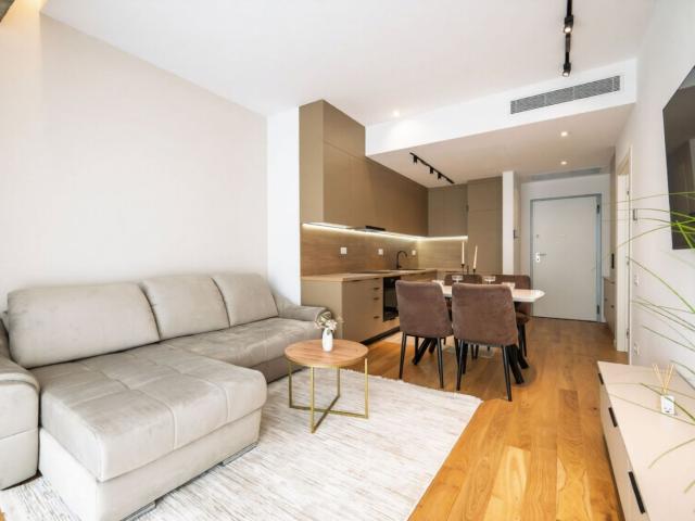Apartament High End 2 camere Upsite I Loc de parcare si boxa