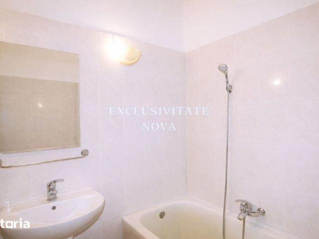 Apartament in Casa Alba Iulia Decebal singur curte doua intrari