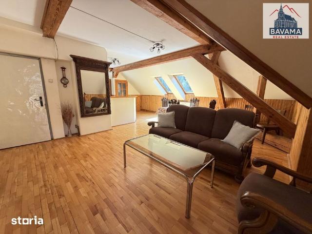 Apartament in Centrul Vechi la casa, de inchiriat