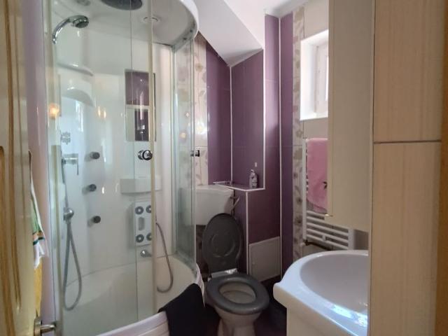 Apartament in vila 3 camere Baile Olanesti etaj 1