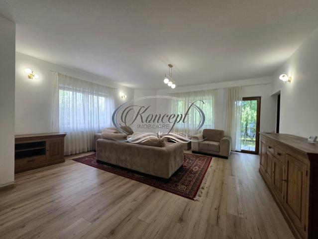 Apartament in vila cu parcare si garaj