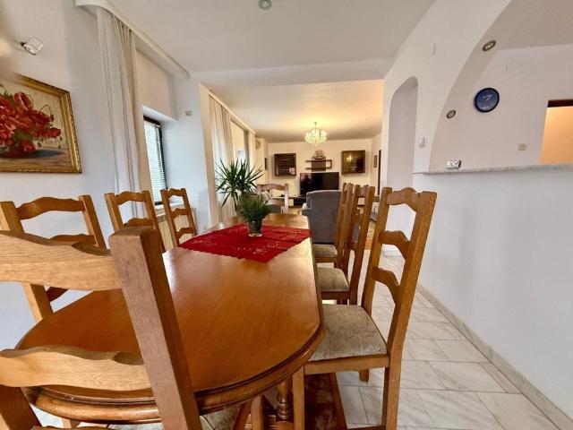 Apartament in vila Baneasa