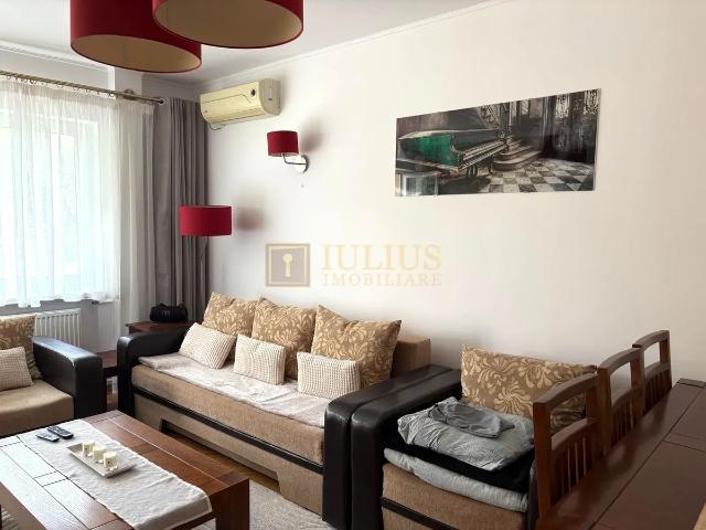 Apartament in zona Victor Babes