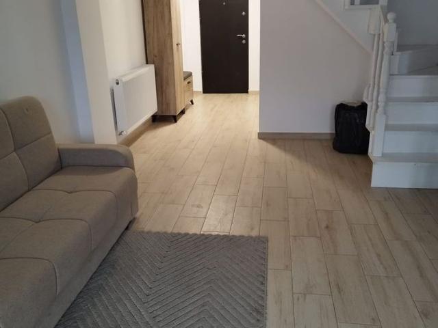 Apartament inchiriere 3 camere 78mp Cug Valea Adanca, Nicole Residence