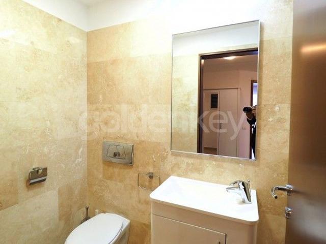 Apartament insorit cu 4 camere, 3 bai | vedere libera | garaj | ID:138914