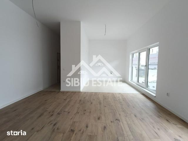 Apartament luminos, ideal locuință sau birou,parter, 2 locuri parcare