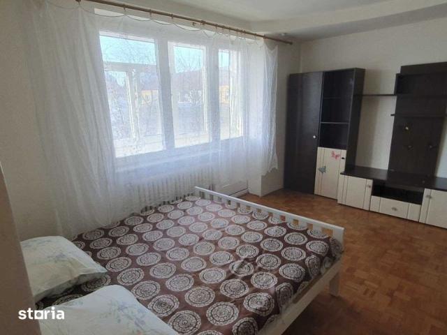 Apartament luminos si calduros aproape de centru