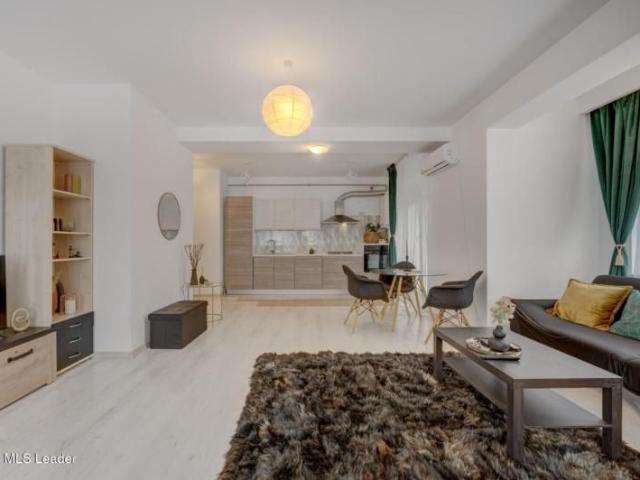 Apartament luminos si spatios zona Sisesti