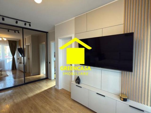 Apartament lux 2 camere, 43mp, balcon, parcare subterana, zona Terra
