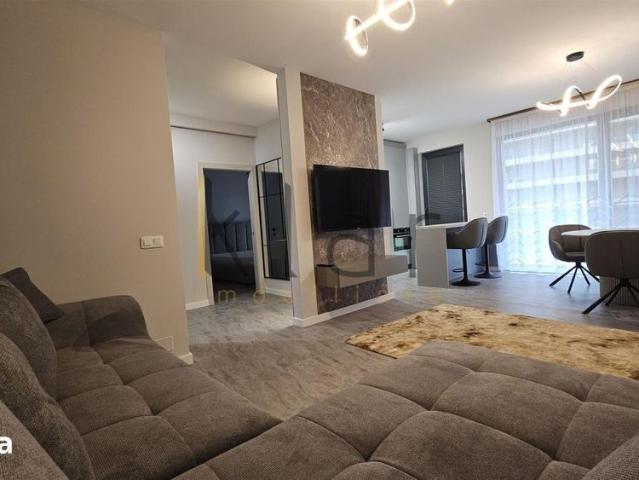 Apartament LUX 2 camere 56mp,balcon, Plopilor, Parcul Rozelor