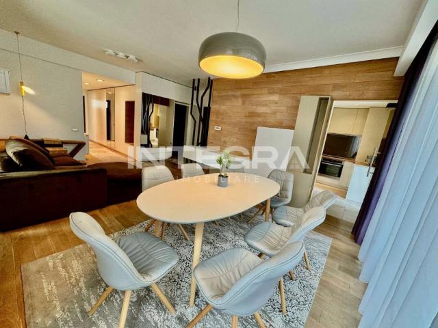 Apartament Lux 3 Camere | 2 Parcari | Zona Verde | str. Eugen Lovinesc