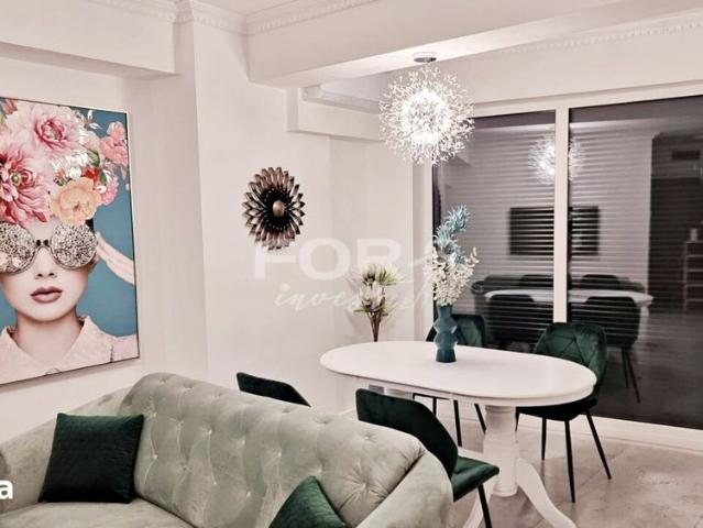 Apartament lux 3 camere de inchiriat in Luceafarul