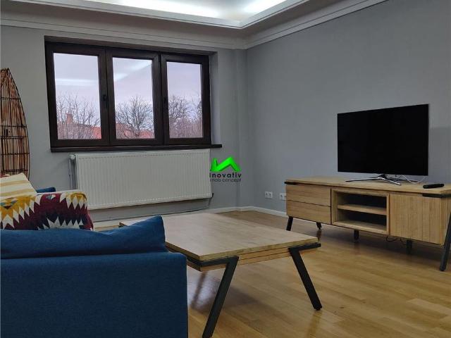 Apartament Lux de inchiriat 3 camere Sibiu Central