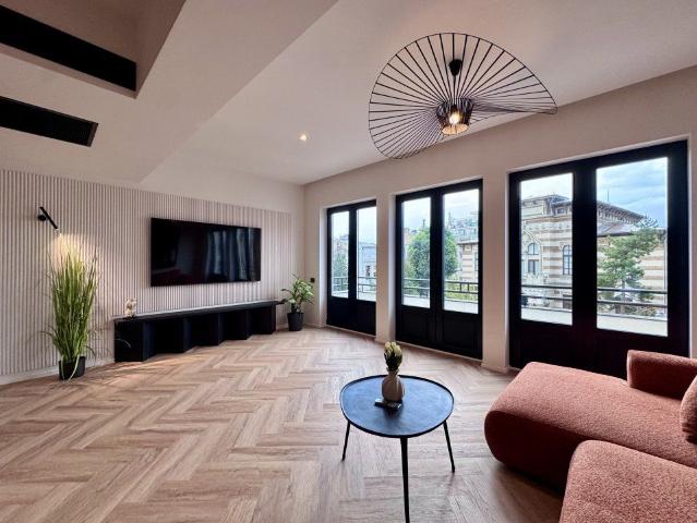 Apartament Lux in Centrul Vechi | Bd. Tomis | Inchiriere termen lung
