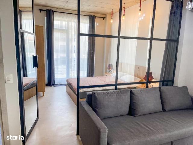 Apartament la mare deosebit mobilat utilat