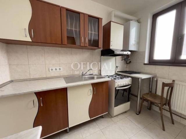 Apartament la Casa 2 camere | 52 Mp | Curte | Zona Gruia str. Fierului