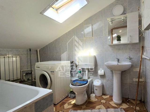 Apartament la casa 2 camere, zona Mehala