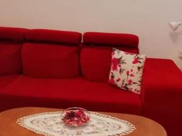 Apartament la CASA situat in zona Garii