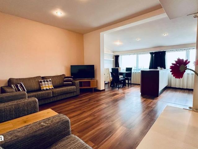 Apartament la Vilă, 3 Camere, Strada Izlazului, Sibiu