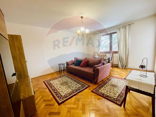 apartament la vila 2 camere în zona vasile aaron