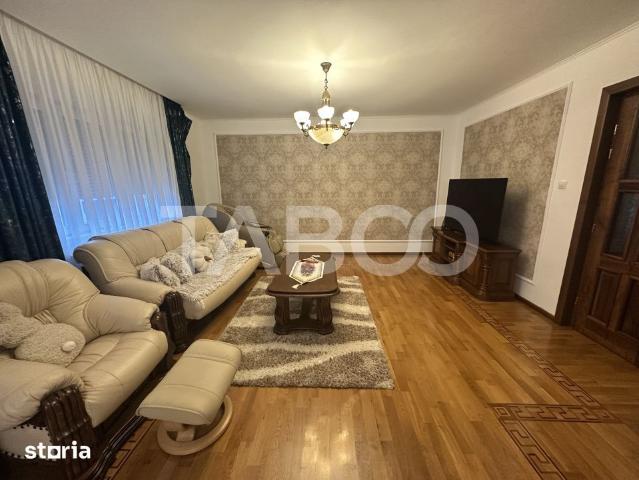 Apartament la vila cu 4 camere si 3 locuri de parcare Turnisor