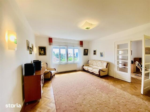 Apartament la vila de inchiriat | 4 camere | 150 mp | Parcul Sub Arini