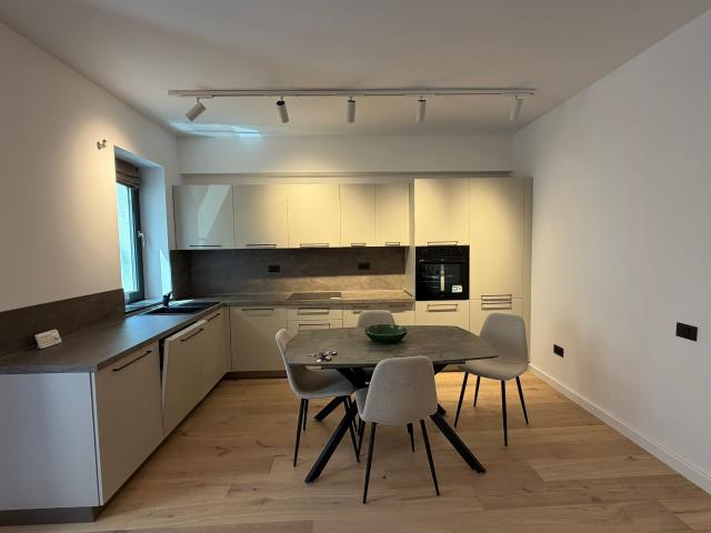 APARTAMENT LANGA PARC SI LAC | ARHITECTURA BOUTIQUE