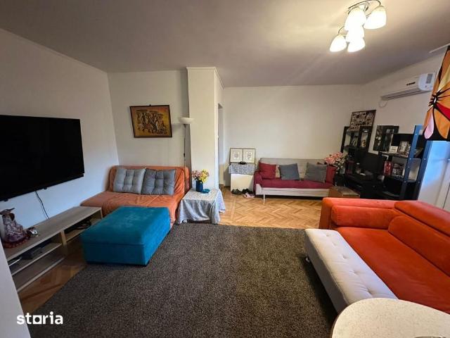 Apartament pe Bulevardul Magheru/Apartment on Magheru Boulevard