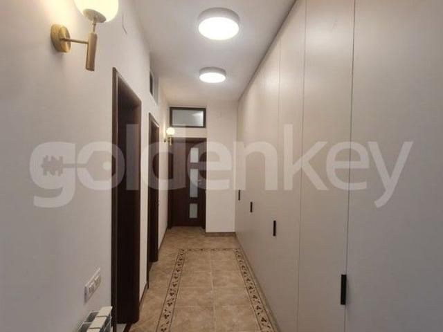 Apartament penthouse cu 4 camere nemobilat | ID:2203293