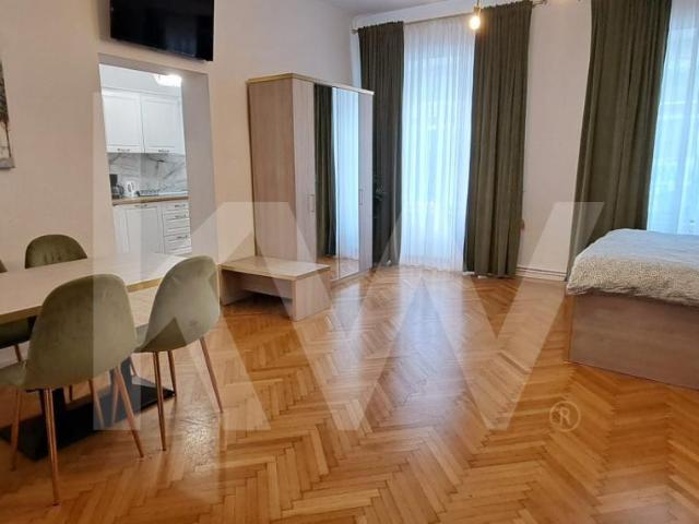 Apartament pentru inchiriere, ultracentral centrul istoric,mobilat si utilat
