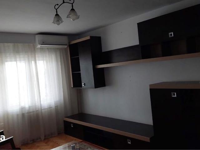 Apartament perioada Untold