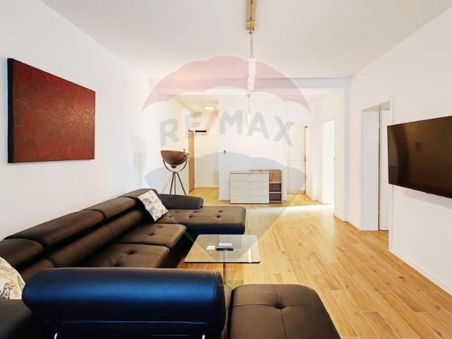 Apartament pet friendly, de inchiriat, ultracentral, parcare privata