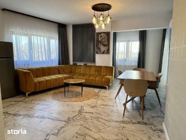 Apartament premium 3 camere 2 băi 102 mp etaj 1 si AC în Garden City