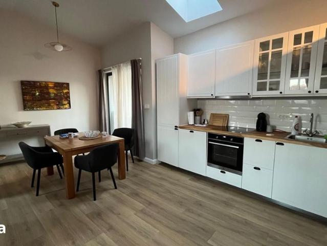 Apartament premium, 3 camere, ultracentral, la 1 minut de Piața Unirii