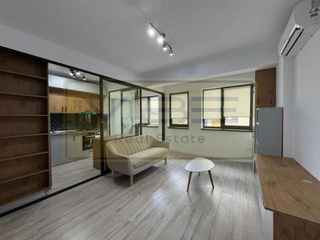 Apartament premium 1 camera + loc parcare Comat Towers