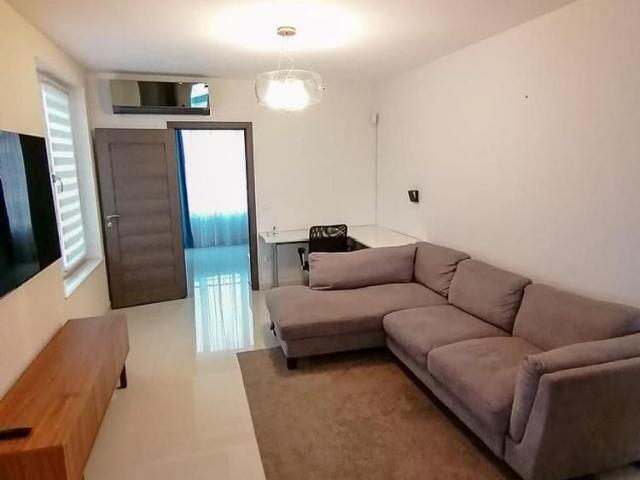Apartament premium, 2 camere, complex Andrei Muresanu+ Parcare