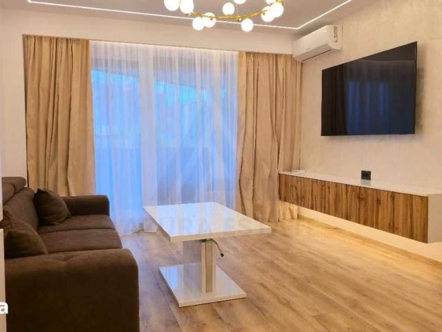 Apartament premium 2 camere terasa spatioasa parcare complex Evolution