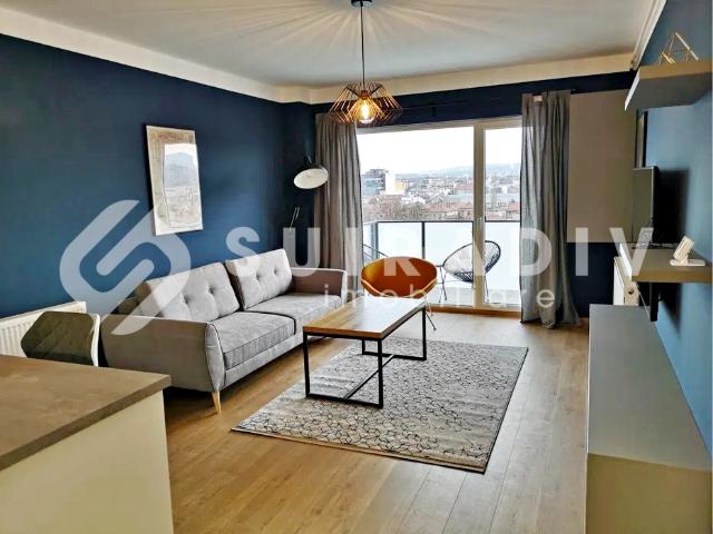 Apartament premium, bloc nou cu lift la cativa pasi de centru