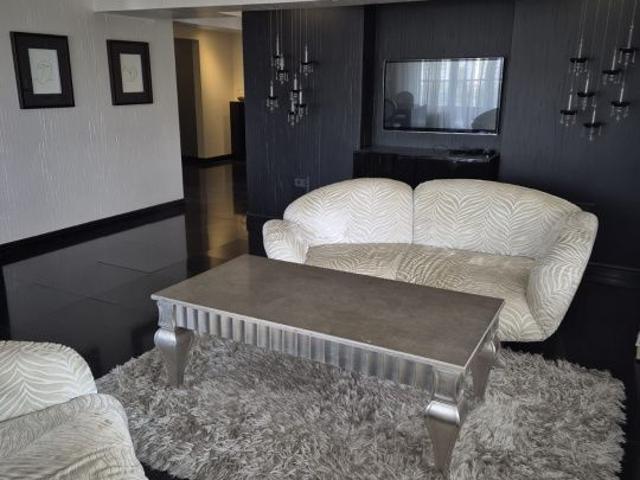 Apartament premium, bloc Semiluna Plopilor