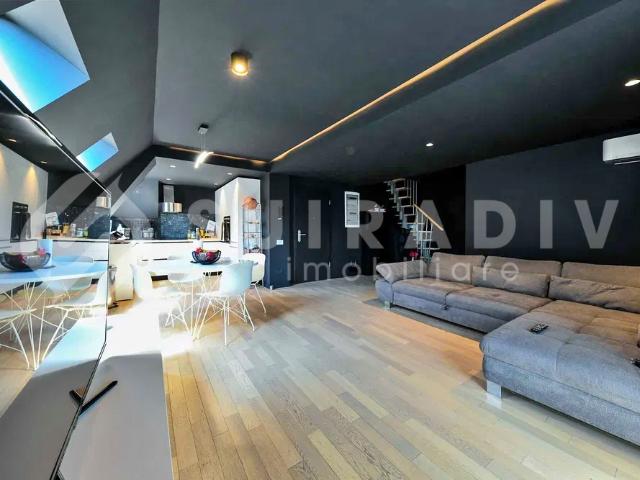 Apartament premium pe 2 nivele, scara interioara, parcare Zorilor