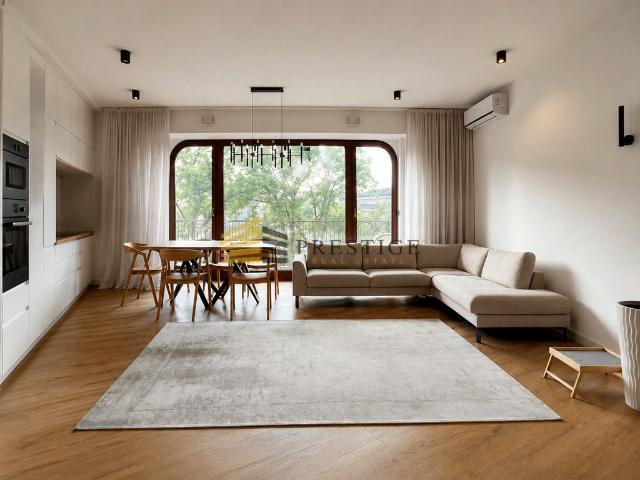 Apartament przy Łazienkach Królewskich ul. Sułkowicka, Warszawa, Mokotów