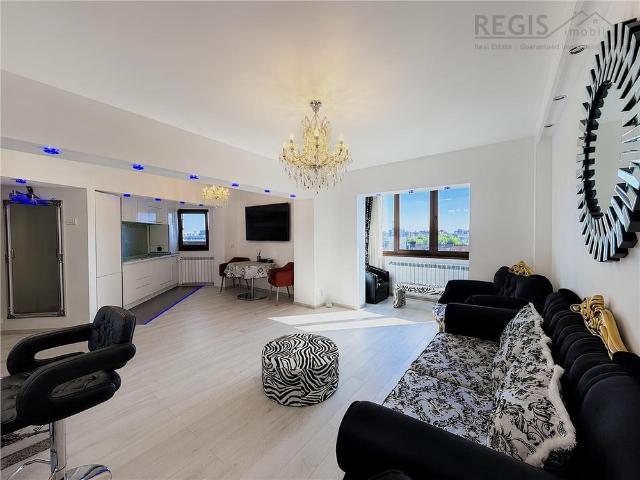 Apartament renovat cu 2 camere si parcare zona Judetean