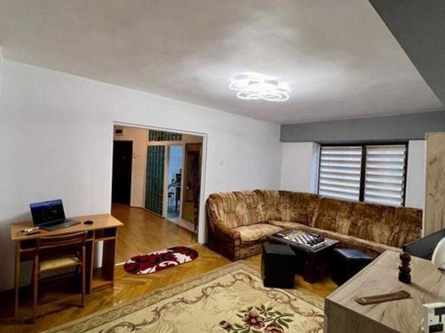 Apartament STAR 4 camere ultracentral in Iasi, regim hotelier