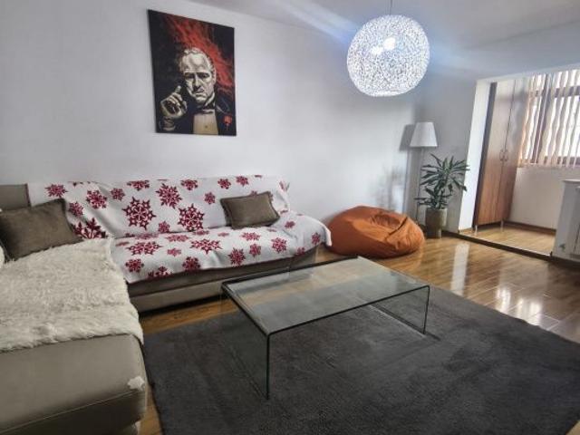 Apartament superb 3 camere, etaj intermediar, 65mp, Radauti
