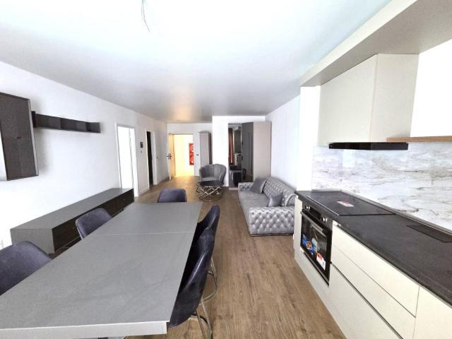 Apartament Superb, Imobil nou, parcare, Prima Inchiriere, Complex Nou