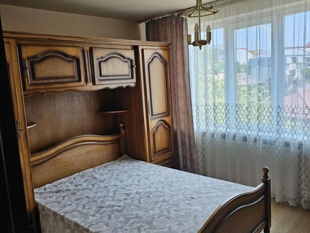 Apartament semicentral 2 camere vizavi de Casa David