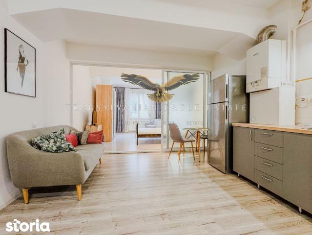 Apartament situat in Piata Unirii|Meron Napoca|Zona centrala